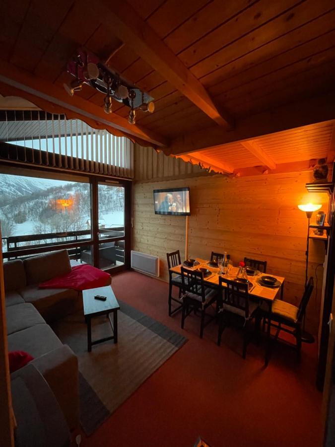 Appartement Plein Sud Cosy 6 Personnes Tres Bien Equipe ,Vue Splendide, Terrasse, Spacieux,Bien Situe, Randonnees,Ski Saint-Sorlin-dʼArves エクステリア 写真