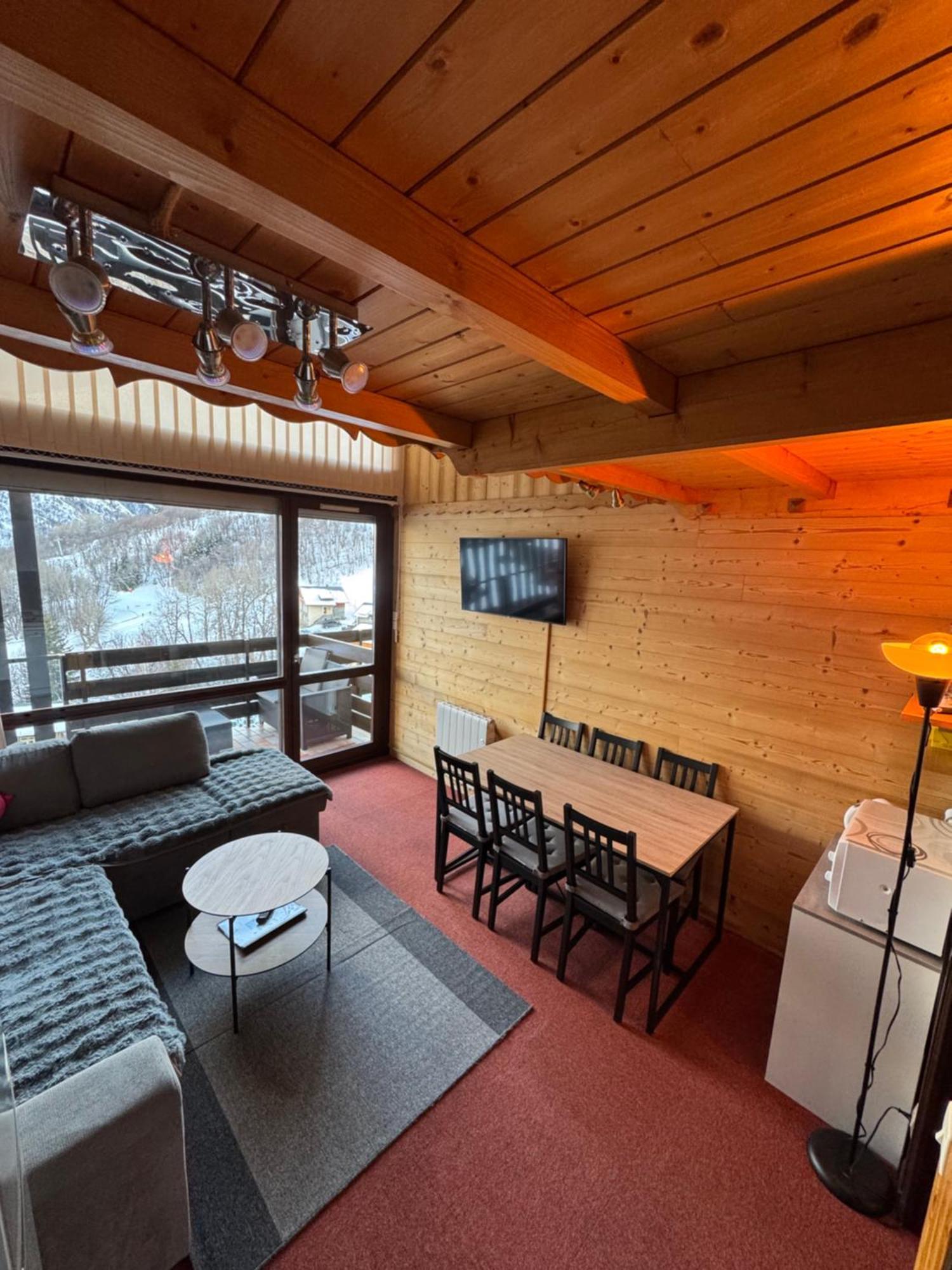 Appartement Plein Sud Cosy 6 Personnes Tres Bien Equipe ,Vue Splendide, Terrasse, Spacieux,Bien Situe, Randonnees,Ski Saint-Sorlin-dʼArves エクステリア 写真